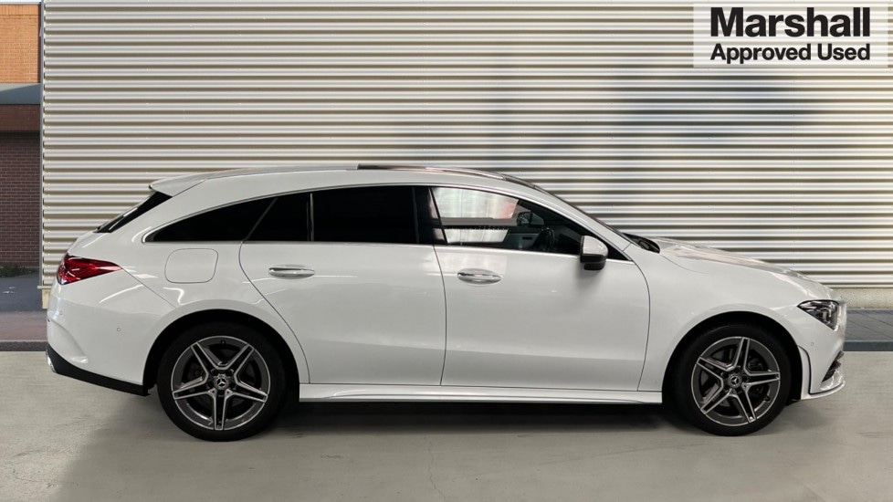 Used Mercedes-Benz CLA 2022 for sale - 76523577: Photo 2