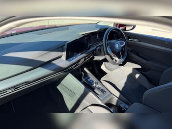 Used Volkswagen Golf 2021 for sale - 76066894: Photo