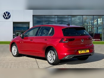 Used Volkswagen Golf 2021 for sale - 76066894: Photo