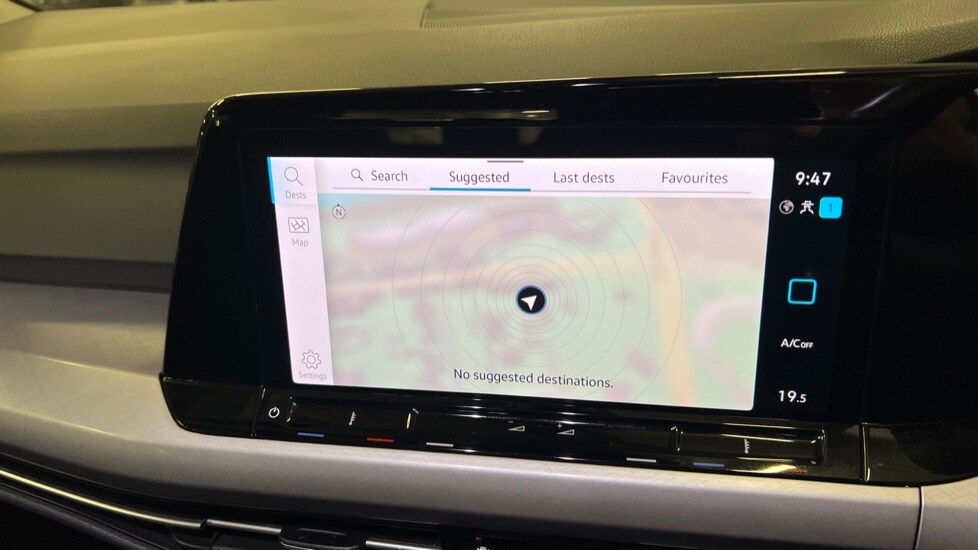 Used Volkswagen Golf 2023 for sale - 77052672: Photo 21