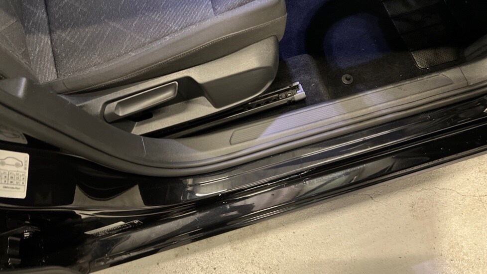 Used Volkswagen Golf 2023 for sale - 77052672: Photo 40