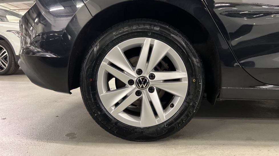 Used Volkswagen Golf 2023 for sale - 77052672: Photo 5