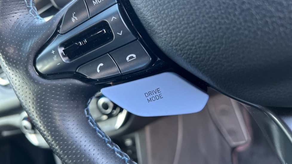 Used Hyundai i30 2023 for sale - 76154612: Photo 59
