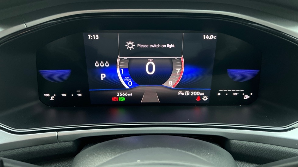 Used Volkswagen T-Roc 2023 for sale - 76623551: Photo 14