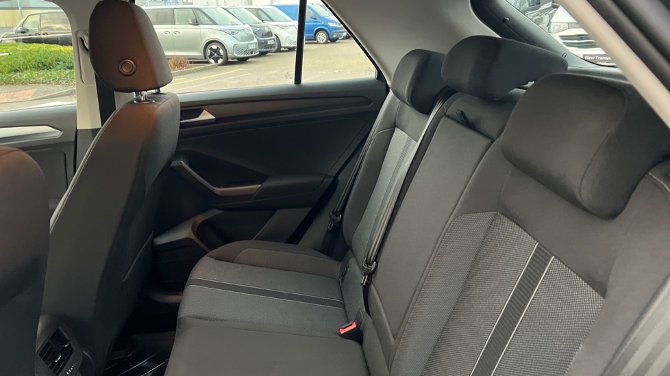 Used Volkswagen T-Roc 2023 for sale - 76623551: Photo 15