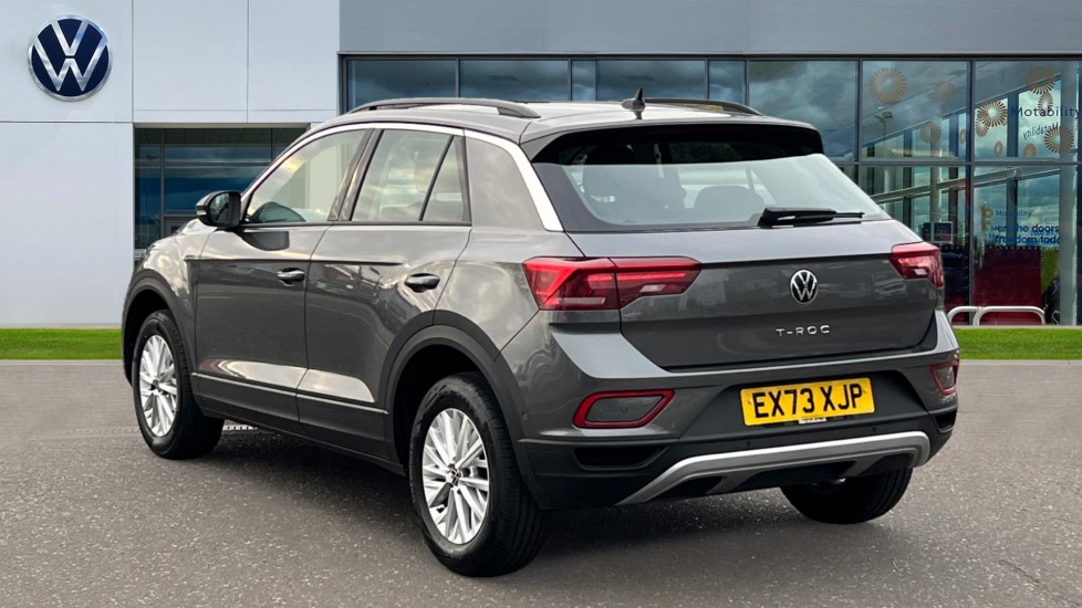 Used Volkswagen T-Roc 2023 for sale - 76623551: Photo 3