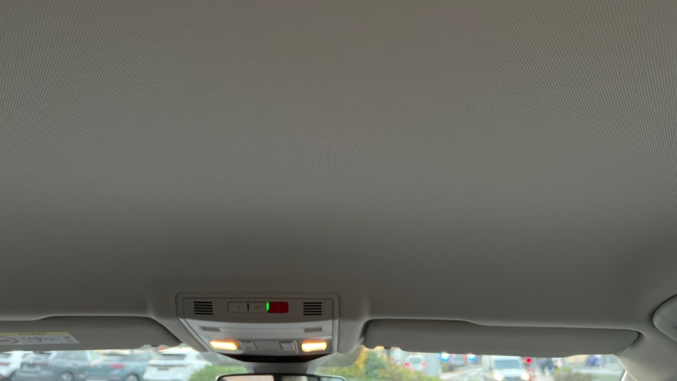 Used Volkswagen T-Roc 2023 for sale - 76623551: Photo 38