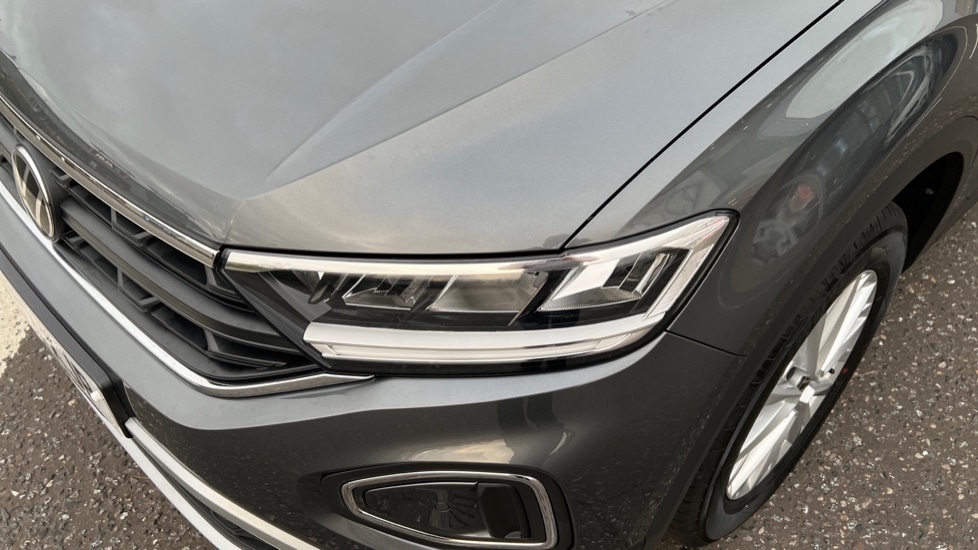 Used Volkswagen T-Roc 2023 for sale - 76623551: Photo 47