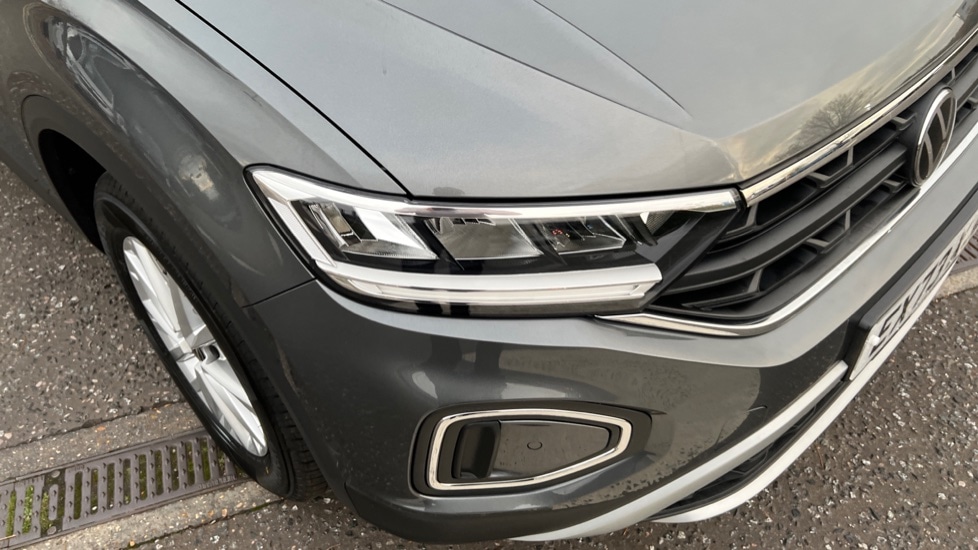 Used Volkswagen T-Roc 2023 for sale - 76623551: Photo 50