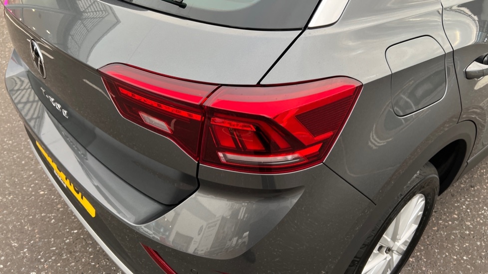 Used Volkswagen T-Roc 2023 for sale - 76623551: Photo 55