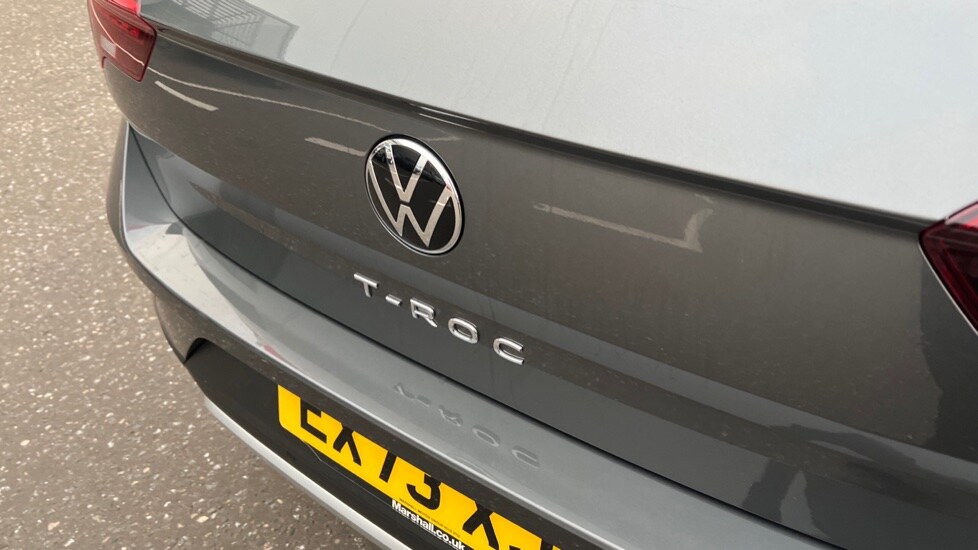 Used Volkswagen T-Roc 2023 for sale - 76623551: Photo 57