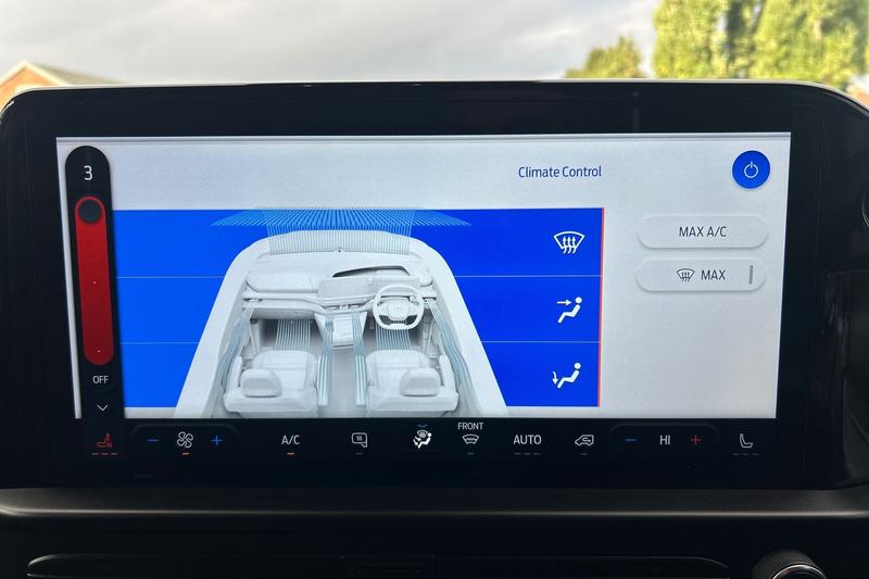 Used Ford Transit Custom 2024 for sale - 76545276: Photo 9