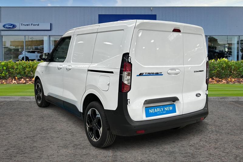 Used Ford Transit Courier 2025 for sale - 77545785: Photo 2
