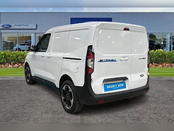 Used Ford Transit Courier 2025 for sale - 77545785: Photo