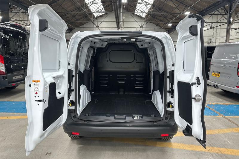 Used Ford Transit Courier 2025 for sale - 77545785: Photo 6