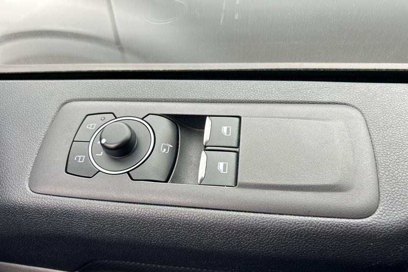 Used Ford Transit Custom 2025 for sale - 76290340: Photo 30