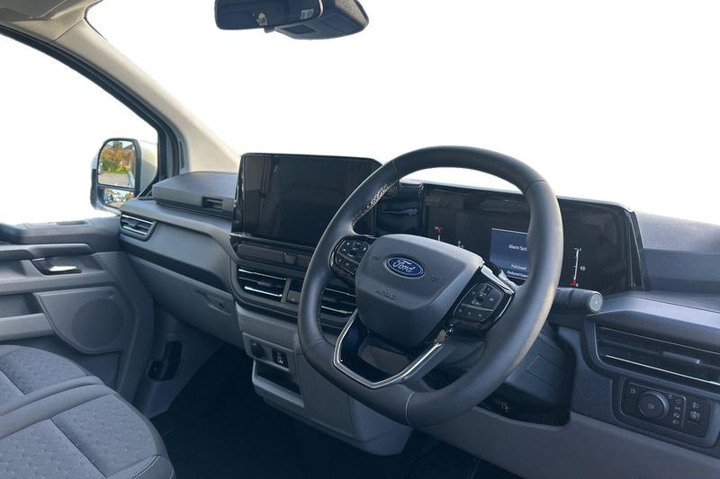Used Ford Tourneo Custom 2024 for sale - 76391389: Photo 14