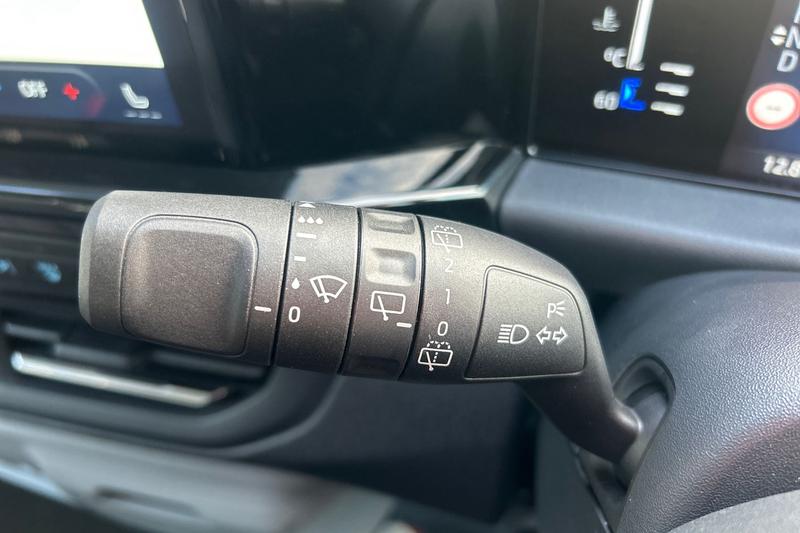 Used Ford Tourneo Custom 2024 for sale - 76391389: Photo 35