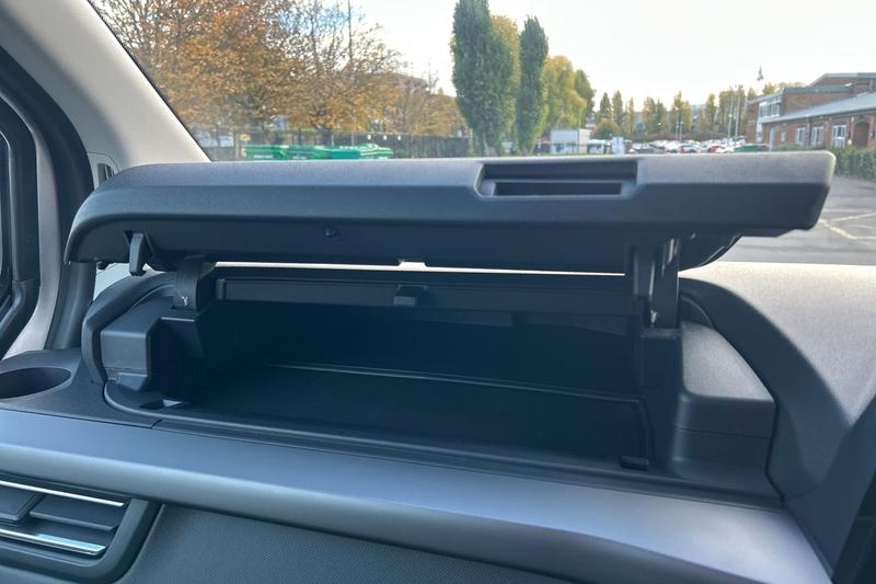 Used Ford Tourneo Custom 2024 for sale - 76391389: Photo 39