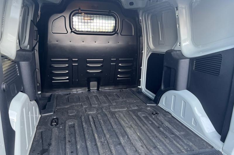 Used Ford Transit Courier 2024 for sale - 77326894: Photo 25