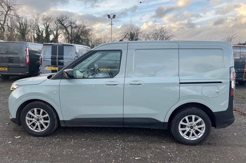 Used Ford Transit Courier 2024 for sale - 77326894: Photo 30