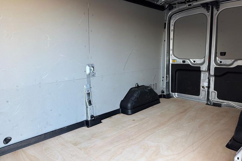 Used Ford Transit 2024 for sale - 78042811: Photo 4