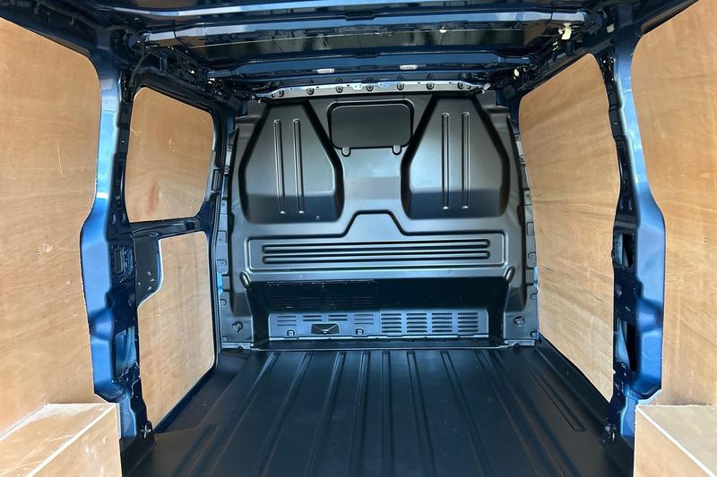 Used Ford Transit Custom 2024 for sale - 76568491: Photo 10