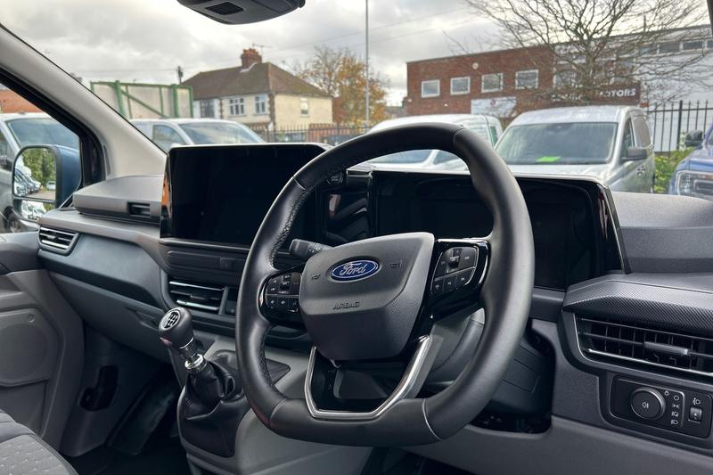 Used Ford Transit Custom 2024 for sale - 76568491: Photo 13