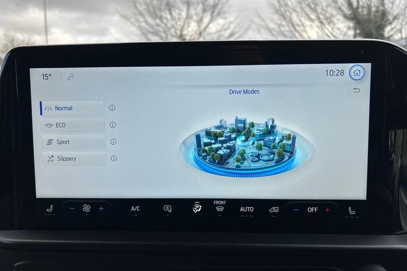 Used Ford Transit Custom 2024 for sale - 76568491: Photo 17