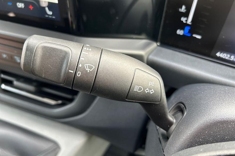 Used Ford Transit Custom 2024 for sale - 76568491: Photo 26