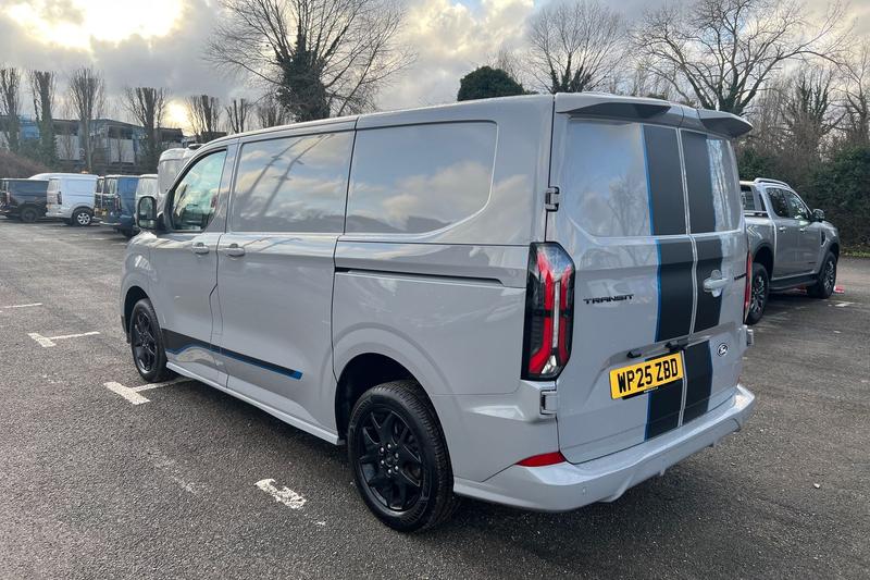 Used Ford Transit Custom 2025 for sale - 77462550: Photo 32