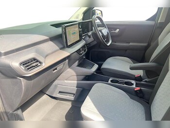 Used Ford E-Transit Courier undefined for sale - 78400192: Photo