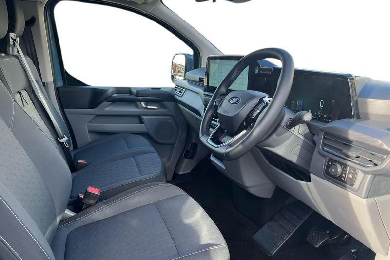 Used Ford Transit Custom 2025 for sale - 77462552: Photo 13