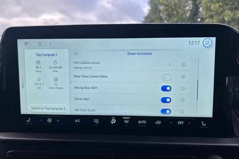 Used Ford Transit Custom 2025 for sale - 76776749: Photo 17