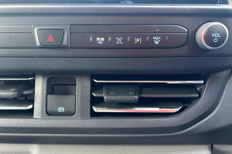 Used Ford Transit Custom 2025 for sale - 76776749: Photo 38