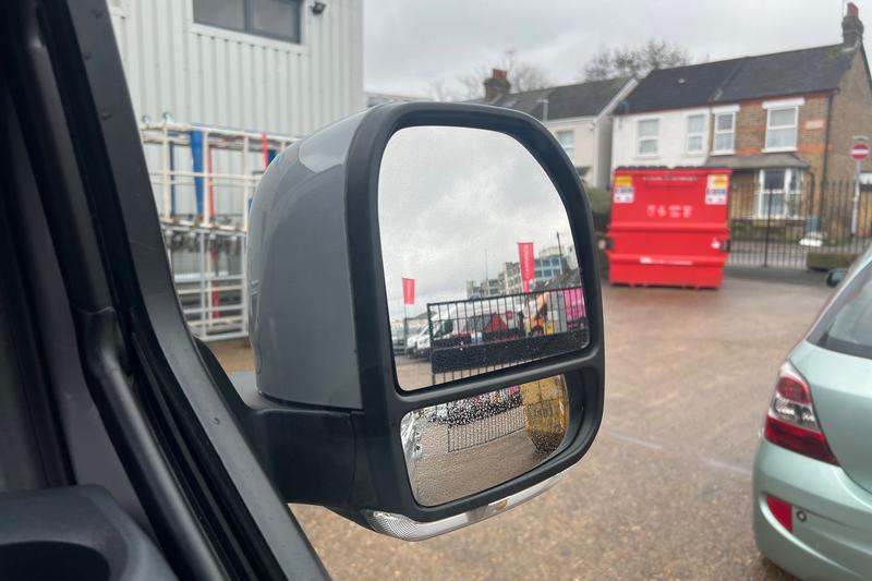 Used Ford Transit Custom 2025 for sale - 77685120: Photo 38