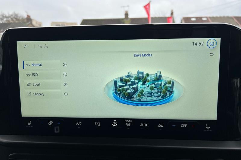 Used Ford Transit Custom 2025 for sale - 76830308: Photo 17