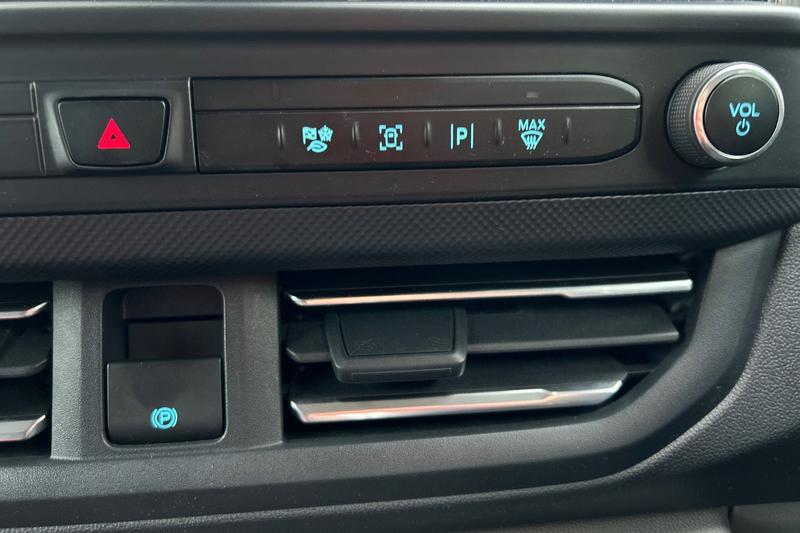 Used Ford Transit Custom 2025 for sale - 76830308: Photo 36