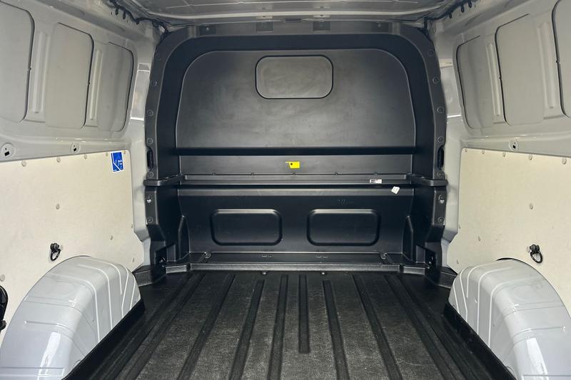 Used Ford Transit Custom 2025 for sale - 76830308: Photo 5