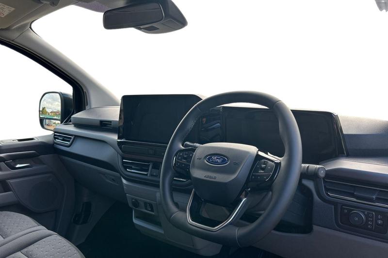 Used Ford Tourneo Custom 2024 for sale - 77025866: Photo 14