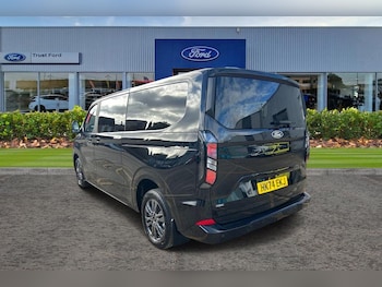Used Ford Tourneo Custom 2024 for sale - 77025866: Photo