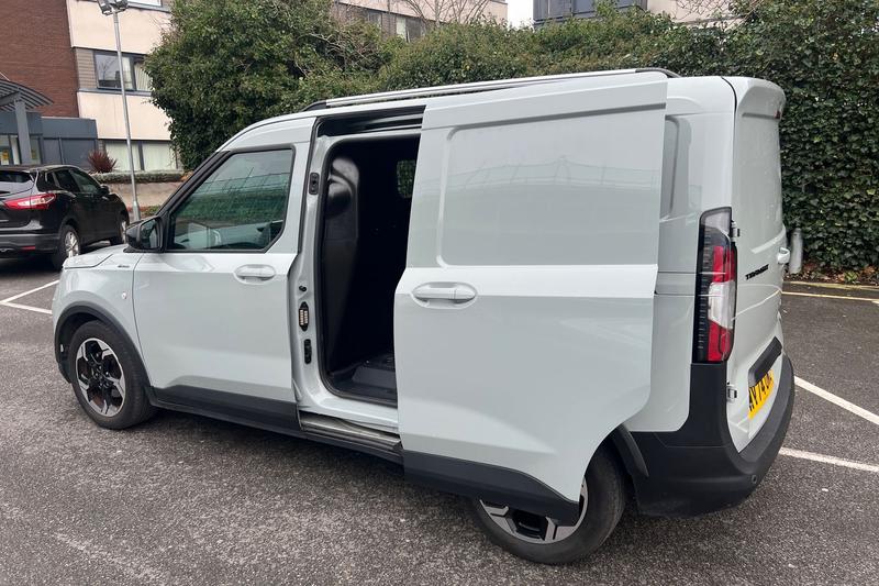 Used Ford Transit Courier 2024 for sale - 77326888: Photo 25