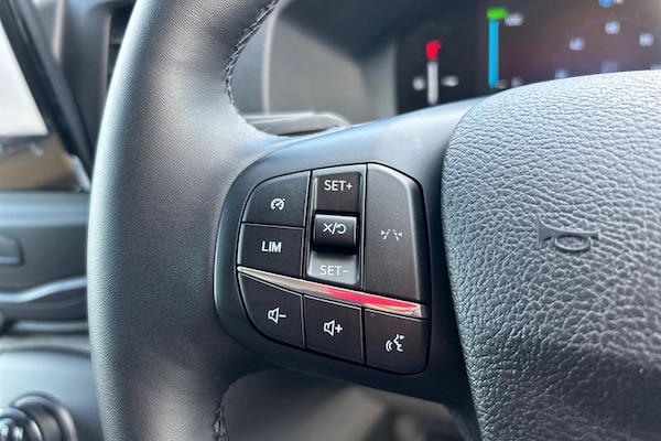 Used Ford E-Transit 2025 for sale - 76038072: Photo 19