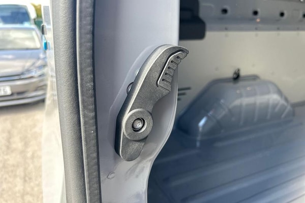 Used Ford E-Transit 2025 for sale - 76038072: Photo 22