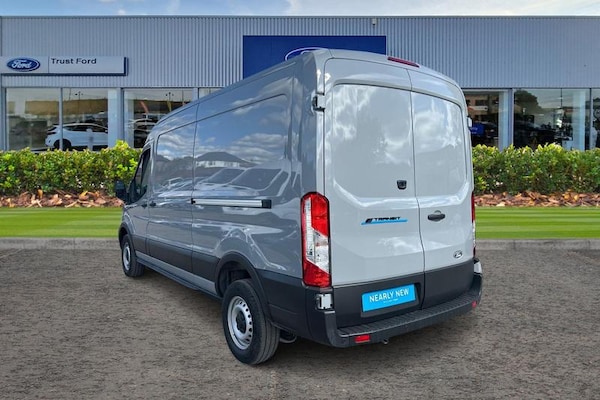 Used Ford E-Transit 2025 for sale - 76038072: Photo 2
