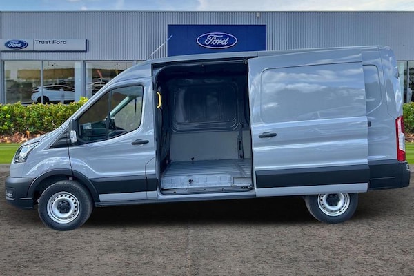 Used Ford E-Transit 2025 for sale - 76038072: Photo 6