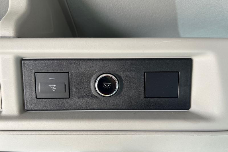 Used Ford Transit 2023 for sale - 76394105: Photo 32