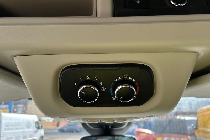 Used Ford Transit 2023 for sale - 76394105: Photo 33