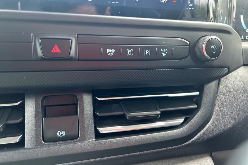 Used Ford Transit Custom 2025 for sale - 76076721: Photo 35