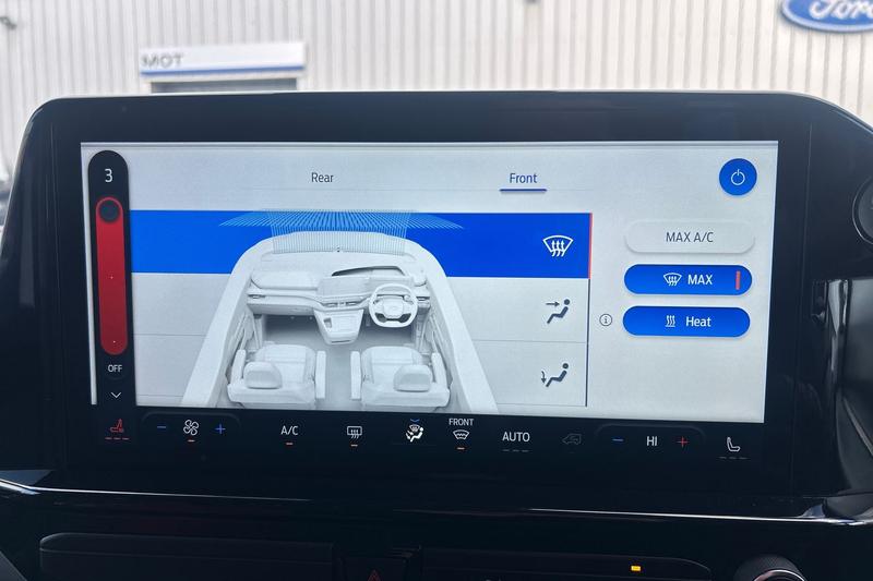 Used Ford Tourneo Custom 2024 for sale - 76391388: Photo 15